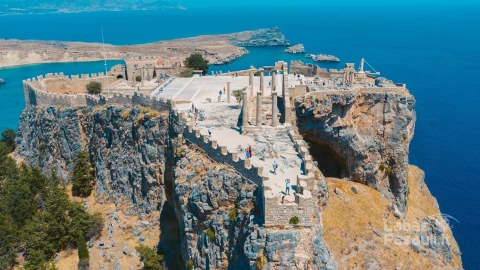 the_hilltop_acropolis_lindos_castle_8_11zon