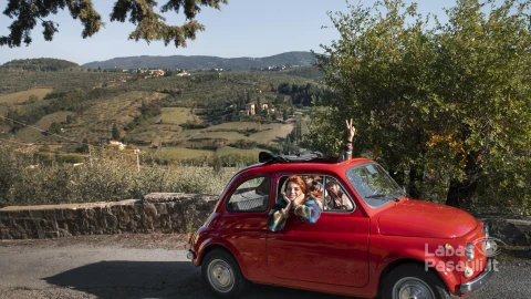 medium-shot-people-traveling-by-car-min