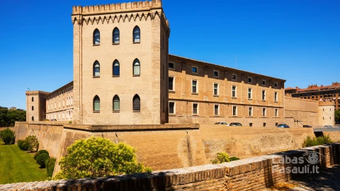 aljaferia-palace-zaragoza-min