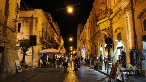 noto-sicilia-2016-min