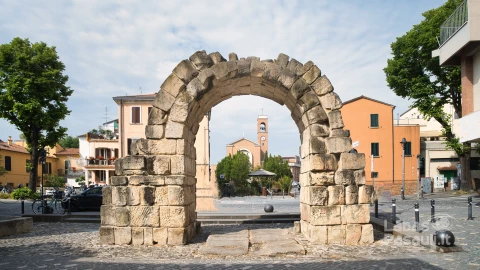 montanara-sant-andrea-gate-rimini-min