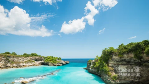 islands-indonesia-min