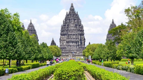 Best-Places-To-Visit-Indonesia-Java