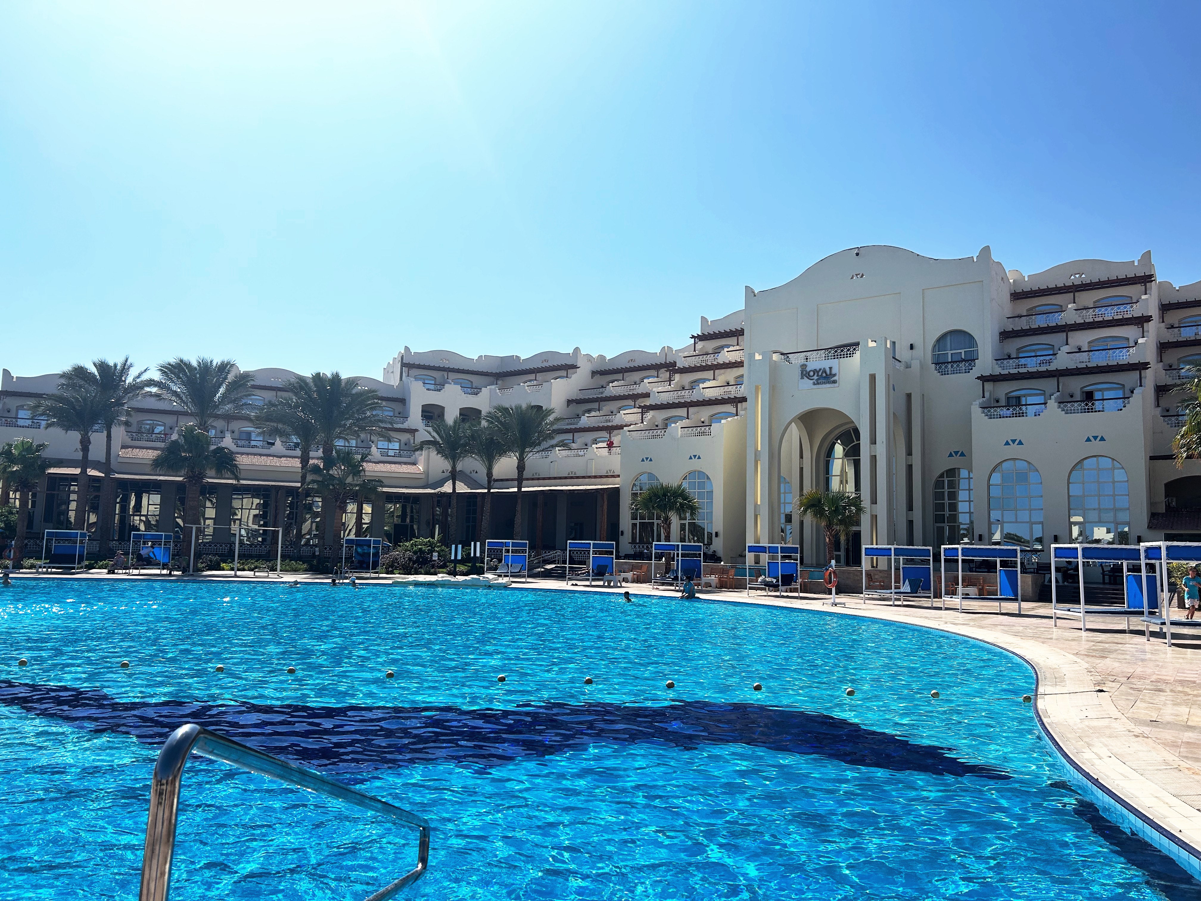 Royal lagoons