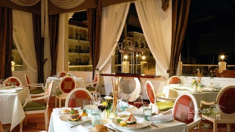 Premier Le Reve Hotel & SPA Resort 5*