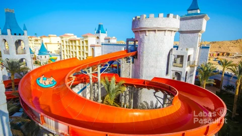 Serenity Fun City Resort 5*
