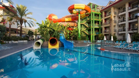 Crystal Aura Beach Resort & SPA 5*