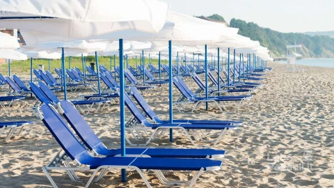 BGVSUNBLMR_OBZO--Beach-2