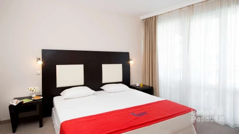 BGVCALYPSO_SBEA-Apartment-bedroom