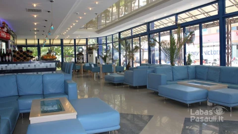 BGBPALACE_SBEA-Lobby_Bar_01